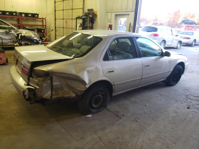 Изображение 3 2000 TOYOTA CAMRY CE 2000 с VIN 4T1BG22K5YU731764