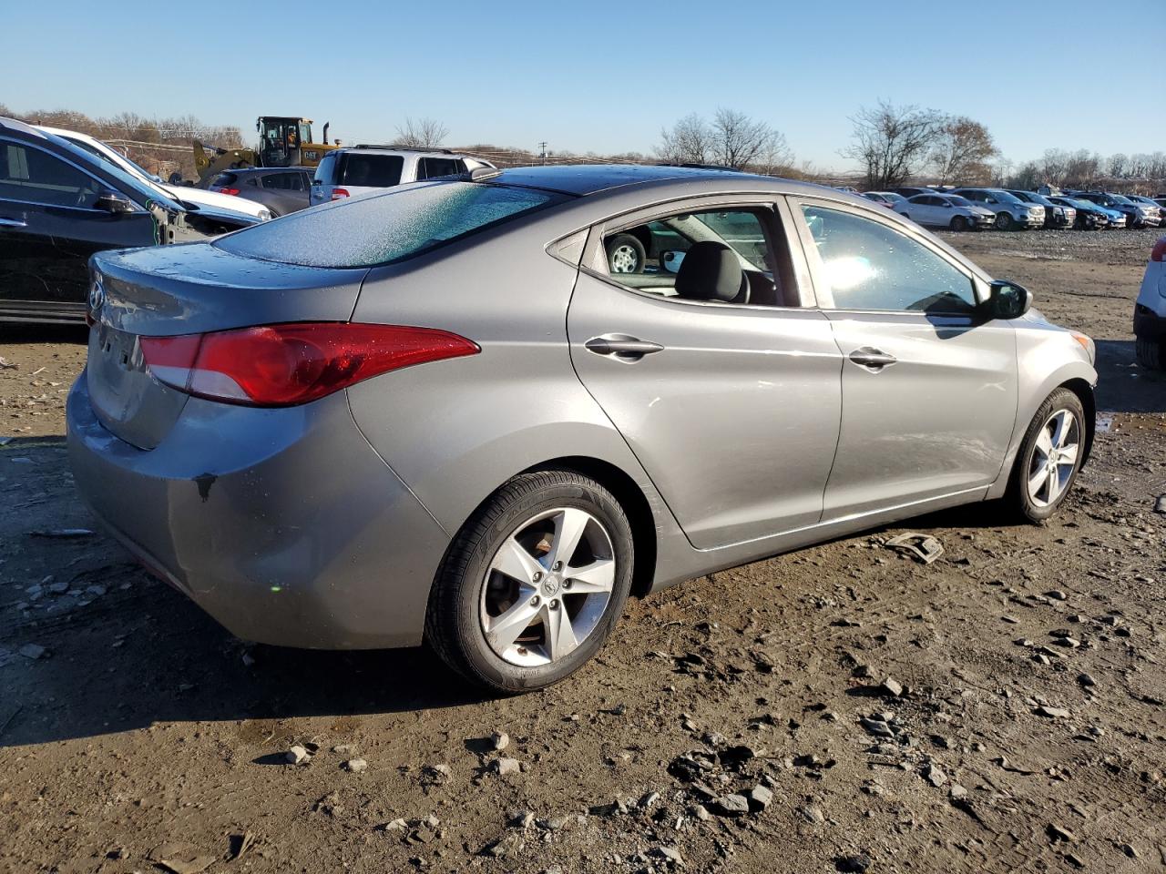 Image 3 of 2013 HYUNDAI ELANTRA GLS 2013 with VIN 5NPDH4AEXDH373227