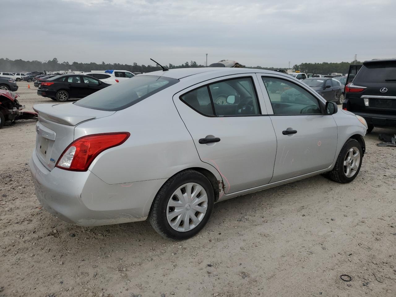 Image 3 of 2014 NISSAN VERSA S 2014 with VIN 3N1CN7AP6EL862509