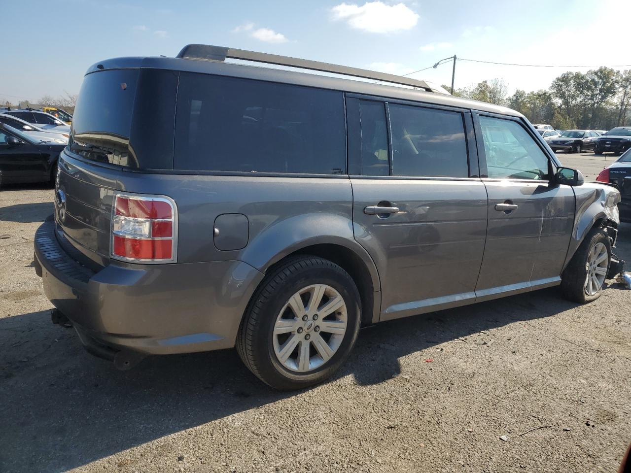 Image 3 of 2010 FORD FLEX SE 2010 with VIN 2FMGK5BC2ABB18267