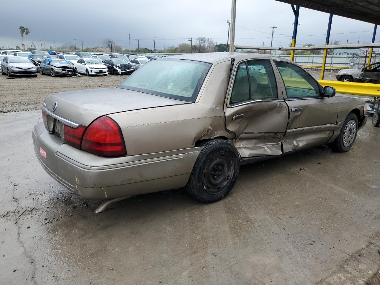 Image 3 of 2004 MERCURY GRAND MARQUIS GS 2004 with VIN 2MEFM74W24X601518
