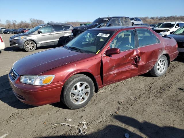 Obraz 1 z 2001 TOYOTA CAMRY CE 2001 z VIN 4T1BG22K11U781289