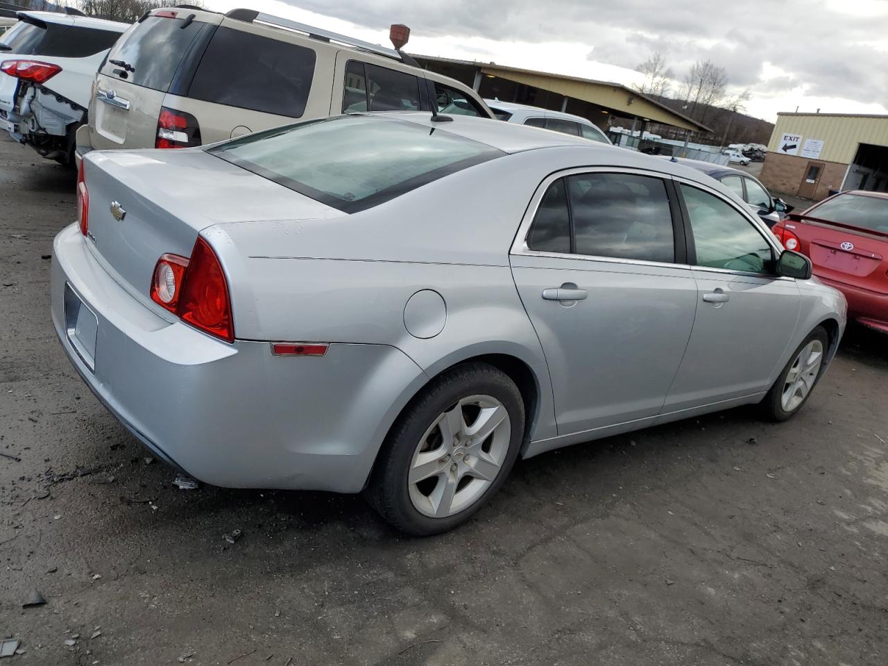 Изображение 3 2010 CHEVROLET MALIBU LS 2010 с VIN 1G1ZB5EB6A4152621