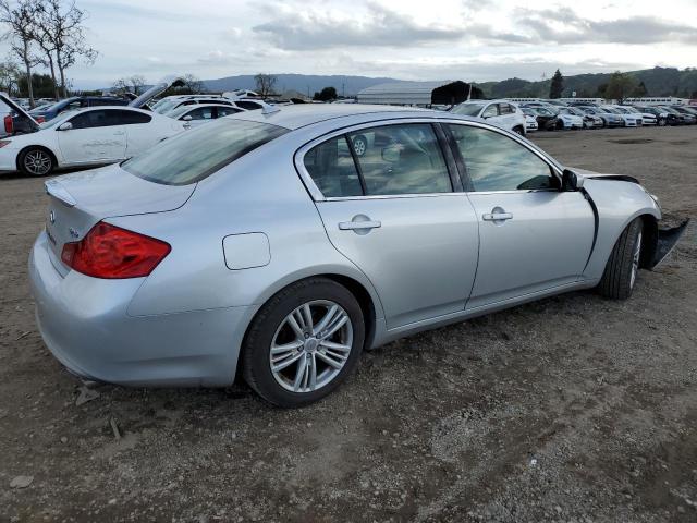 Image 3 of 2015 INFINITI Q40  2015 with VIN JN1CV6AP0FM501925