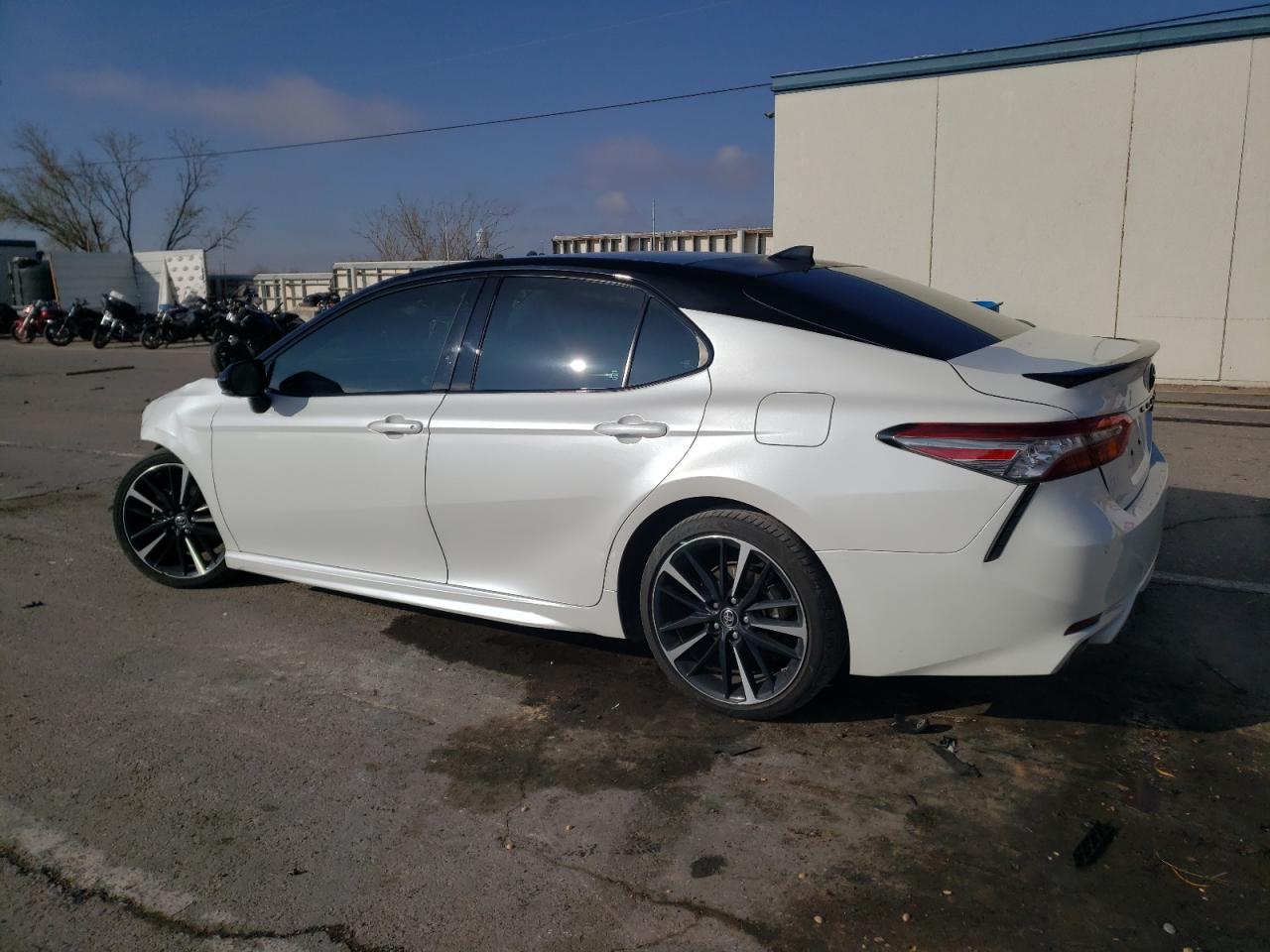 Изображение 2 2018 TOYOTA CAMRY XSE 2018 с VIN 4T1BZ1HK8JU020559