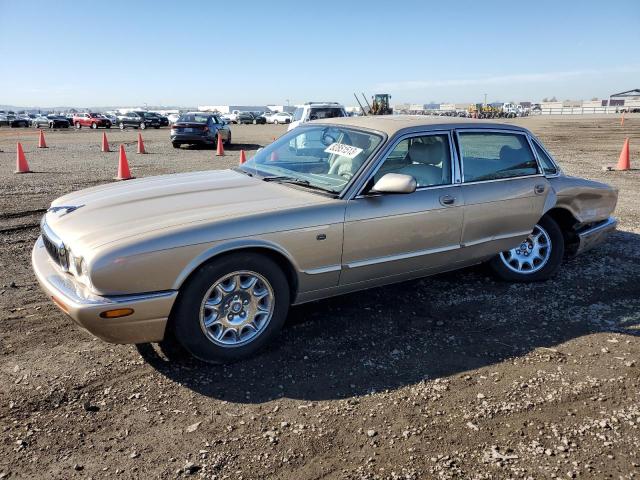 Image 1 of 1998 JAGUAR XJ8 L 1998 with VIN SAJHX6242WC826777