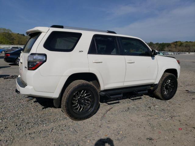 Image 3 of 2020 TOYOTA 4RUNNER SR5 2020 with VIN JTEZU5JR8L5217272