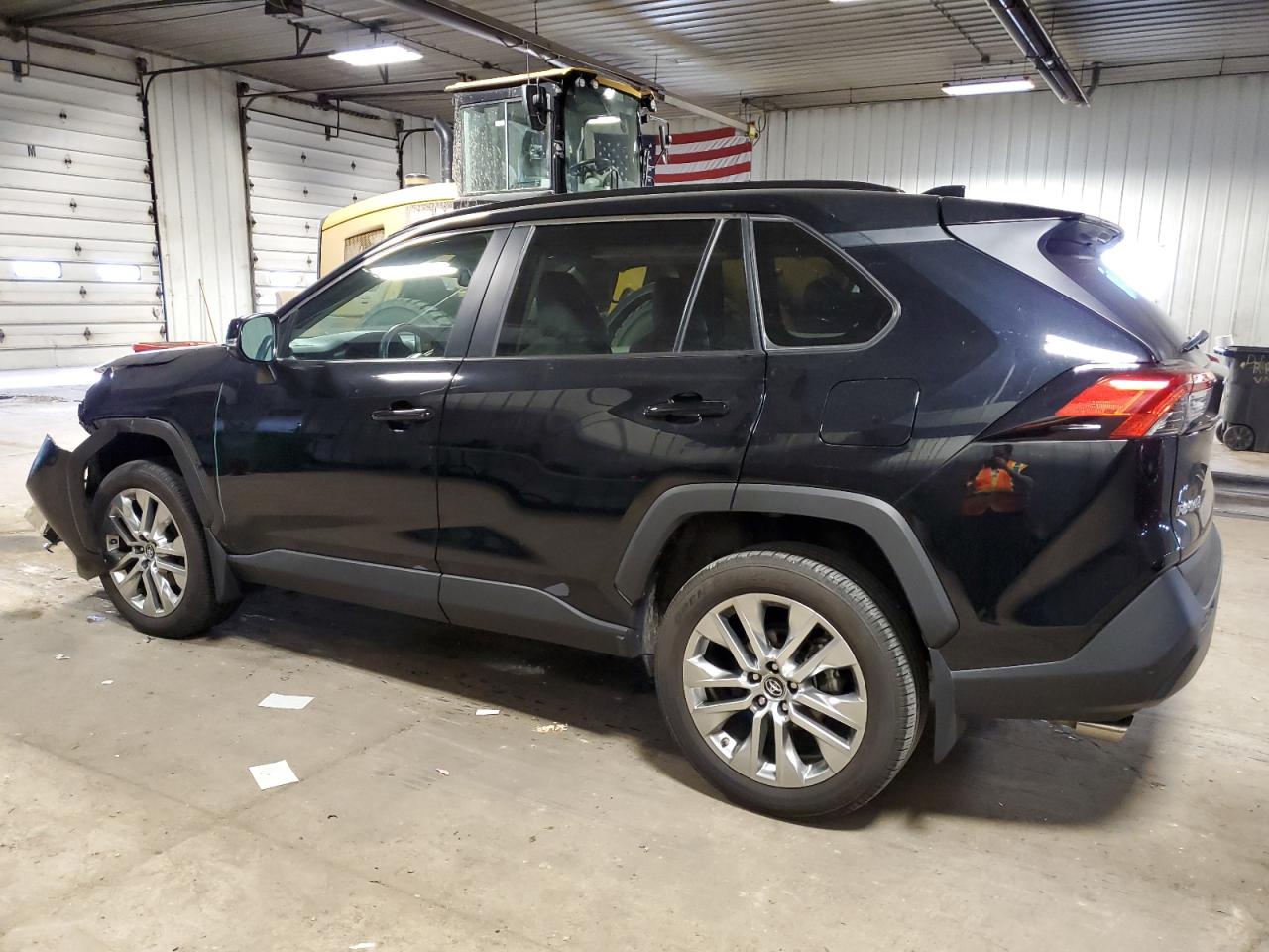 Image 2 of 2019 TOYOTA RAV4 XLE PREMIUM 2019 with VIN 2T3A1RFV8KW079876