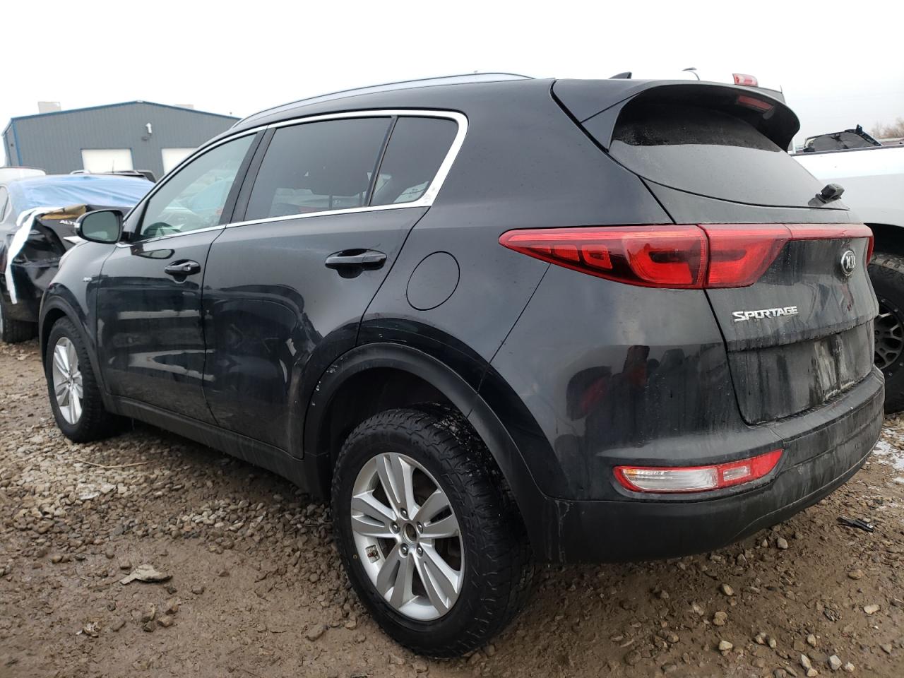 Изображение 2 2018 KIA SPORTAGE LX 2018 с VIN KNDPMCAC5J7424070