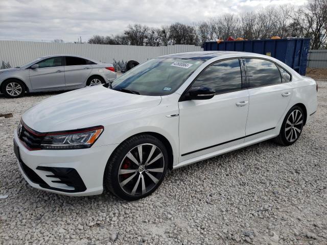 Image 1 of 2018 VOLKSWAGEN PASSAT GT 2018 with VIN 1VWJM7A33JC049894