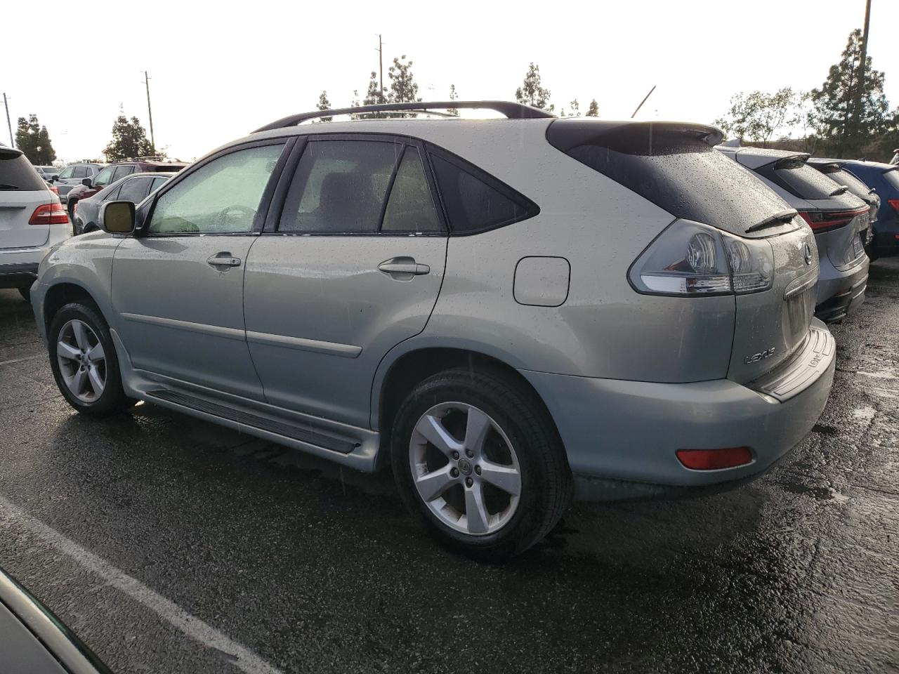 Изображение 2 2004 LEXUS RX 330 2004 с VIN JTJGA31U940043172