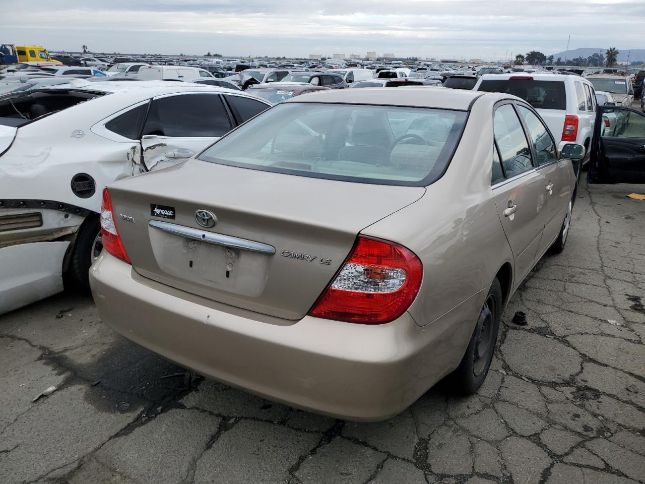 Изображение 3 2002 TOYOTA CAMRY LE 2002 с VIN JTDBE32K020025347