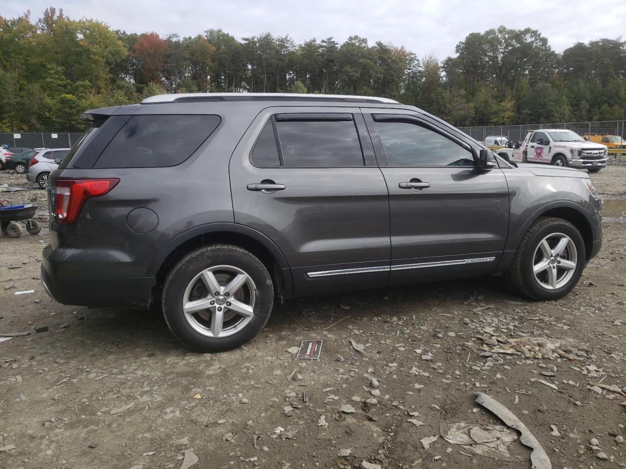 Изображение 3 2016 FORD EXPLORER XLT 2016 с VIN 1FM5K8D88GGA94088