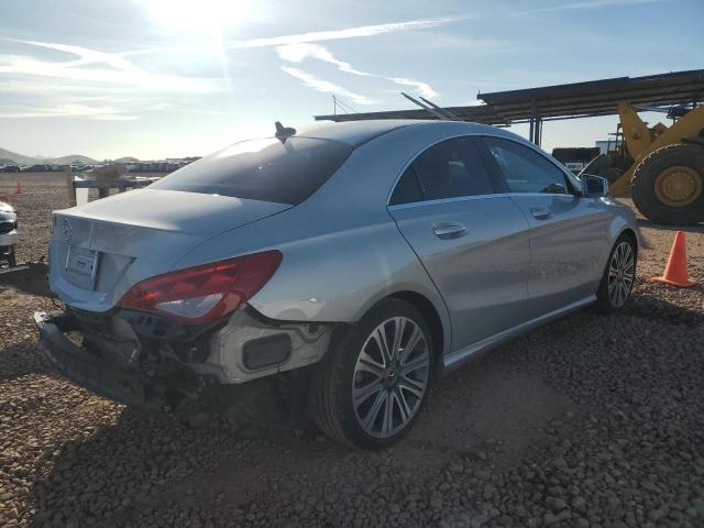 Obraz 3 z 2018 MERCEDES-BENZ CLA 250 2018 z VIN WDDSJ4EB2JN655391