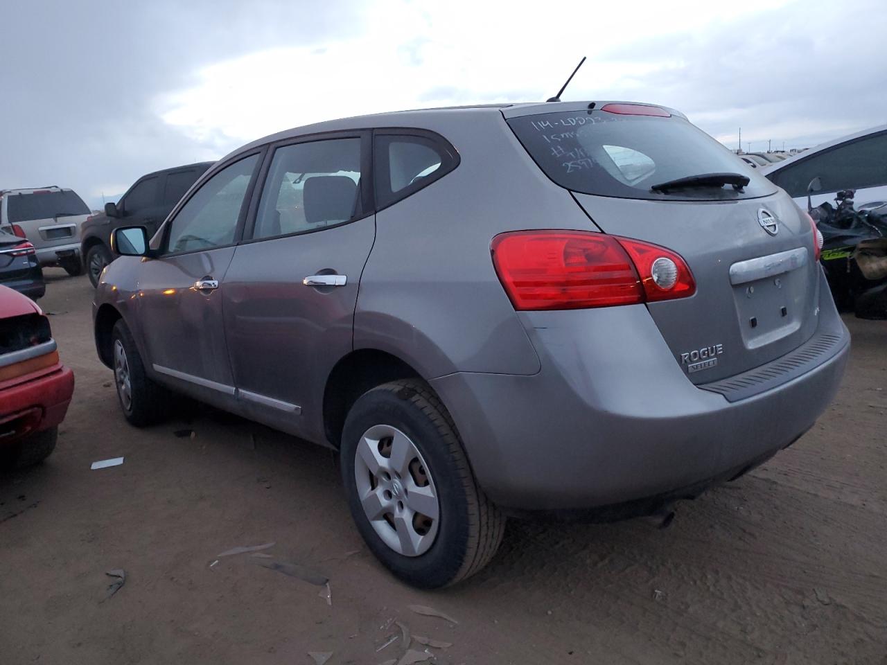 Изображение 2 2015 NISSAN ROGUE SELECT S 2015 с VIN JN8AS5MV1FW765312