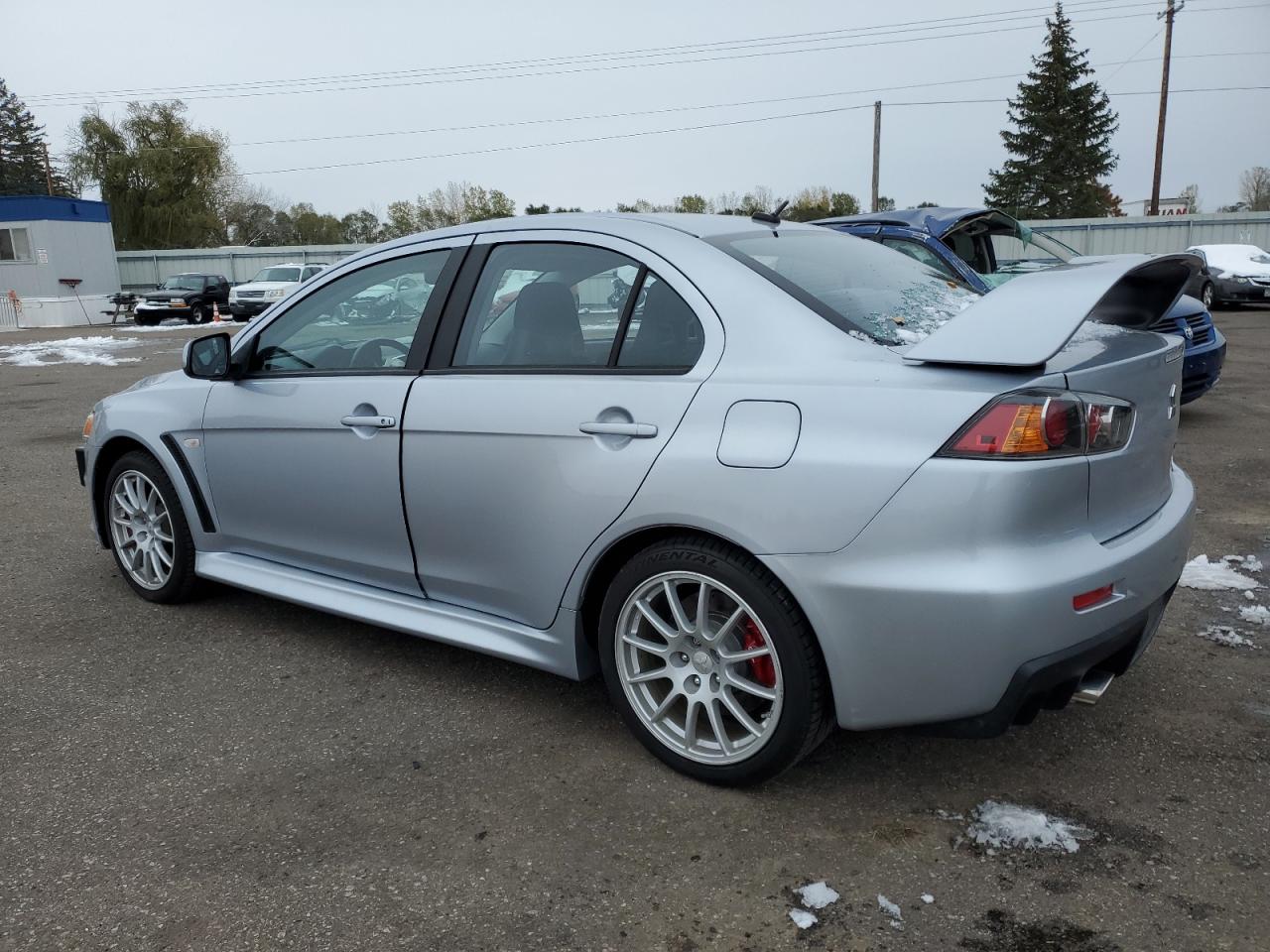 Image 2 of 2014 MITSUBISHI LANCER EVOLUTION GSR 2014 with VIN JA32W8FV9EU020531