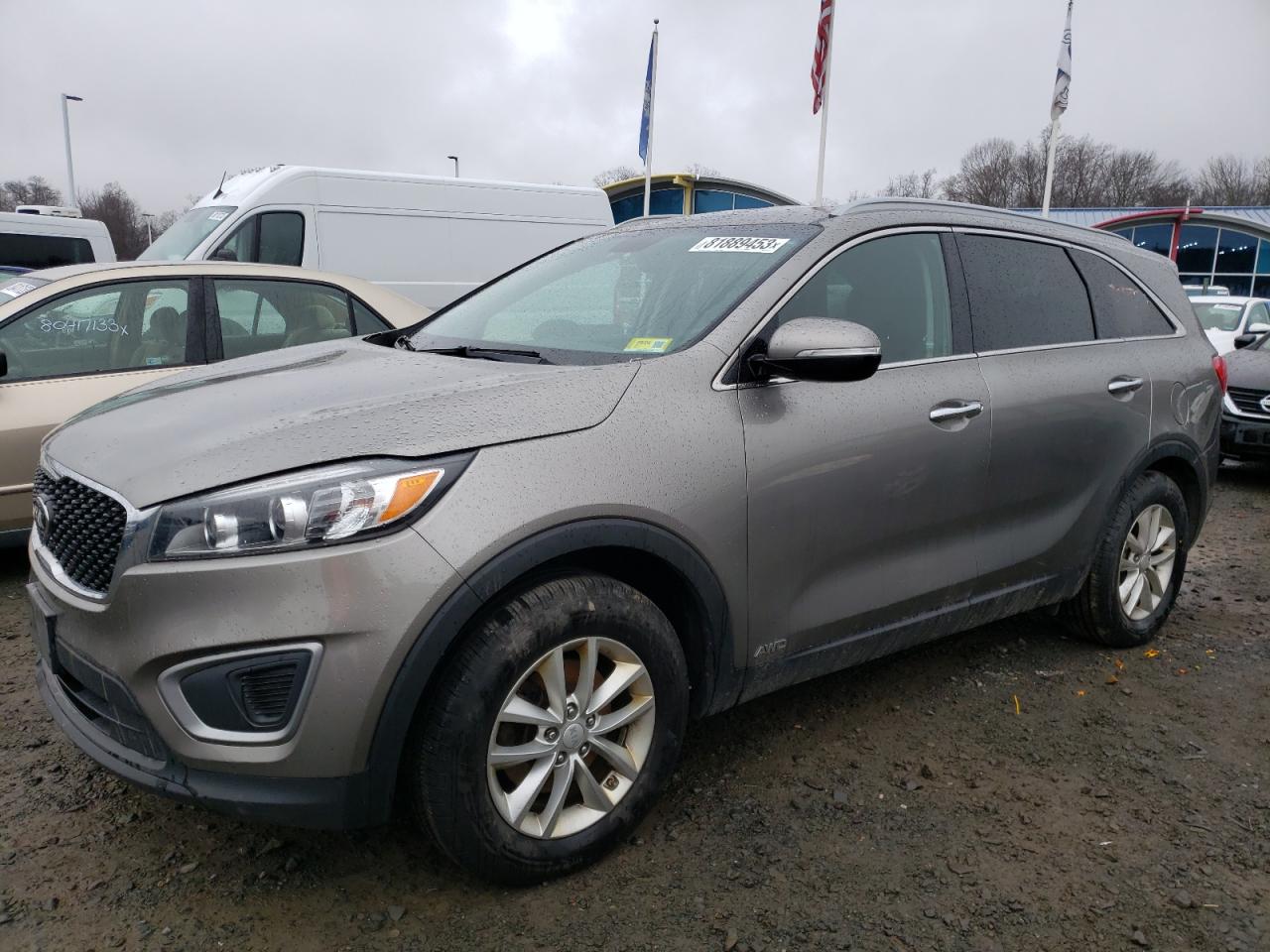 Изображение 1 2016 KIA SORENTO LX 2016 с VIN 5XYPGDA39GG046702
