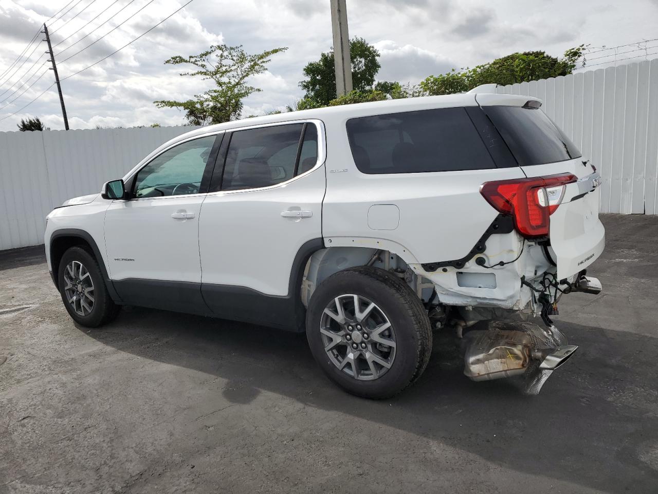 Изображение 2 2023 GMC ACADIA SLE 2023 с VIN 1GKKNKL46PZ219611