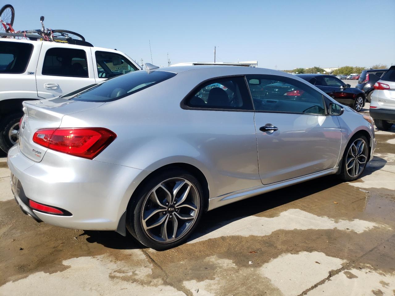 Image 3 of 2014 KIA FORTE SX 2014 with VIN KNAFZ6A32E5252559