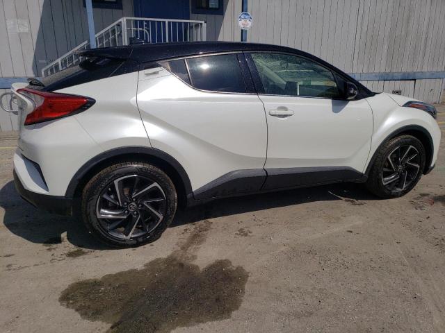 Image 3 of 2020 TOYOTA C-HR XLE 2020 with VIN JTNKHMBX5L1081459