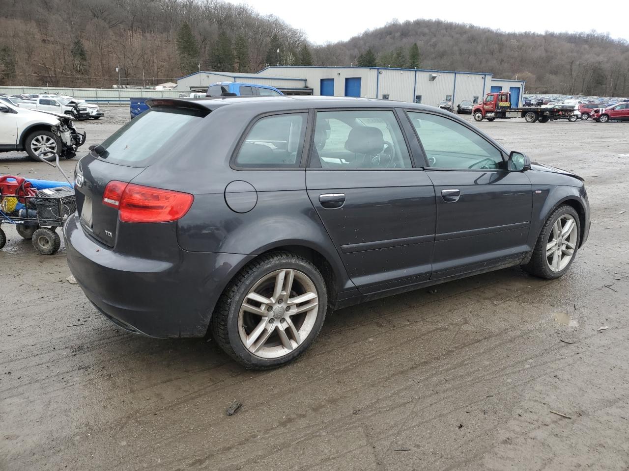 Image 3 of 2011 AUDI A3 PREMIUM PLUS 2011 with VIN WAUKJAFM9BA035104