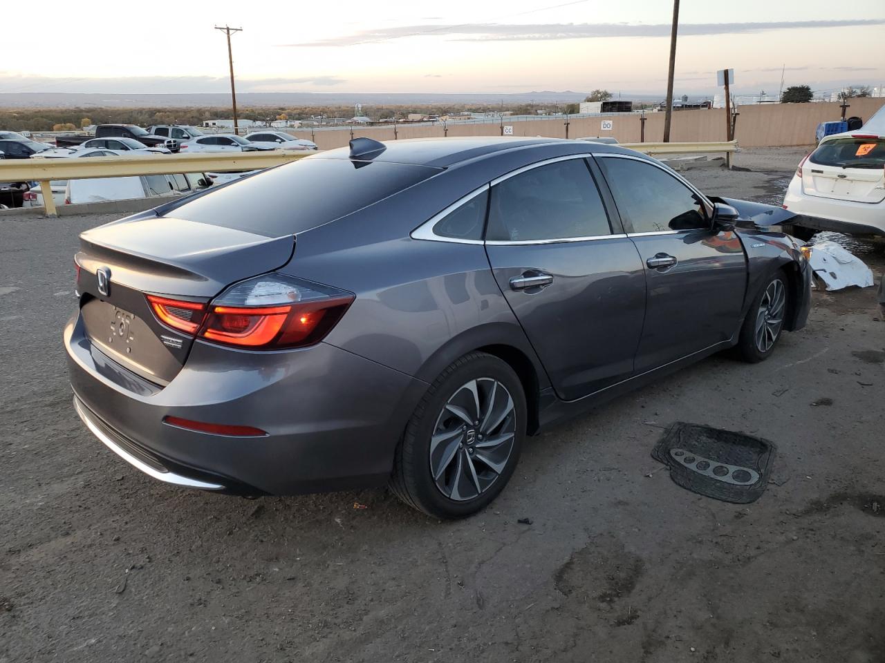 Image 3 of 2020 HONDA INSIGHT TOURING 2020 with VIN 19XZE4F97LE003513