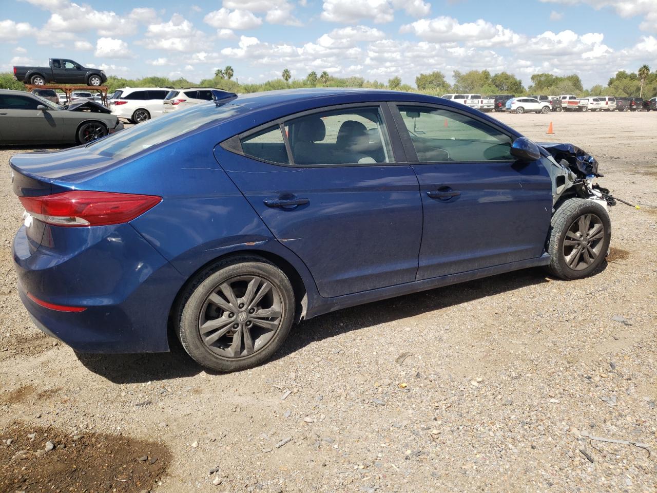 Изображение 3 2018 HYUNDAI ELANTRA SEL 2018 с VIN 5NPD84LF4JH237130