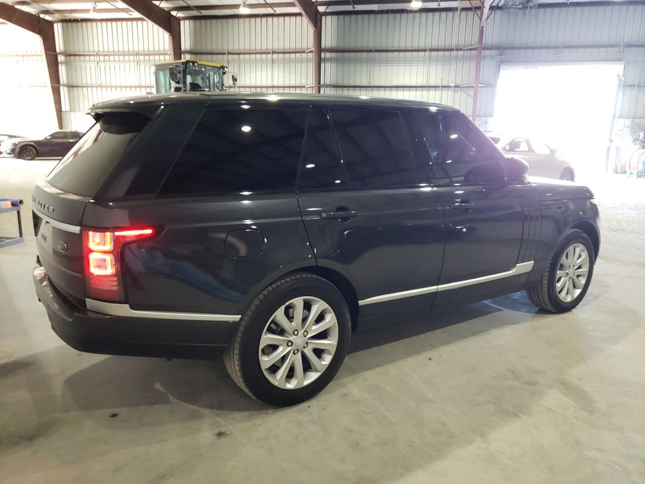 Изображение 3 Land Rover Range Rover Hse 2016 с VIN SALGS2VF5GA244435