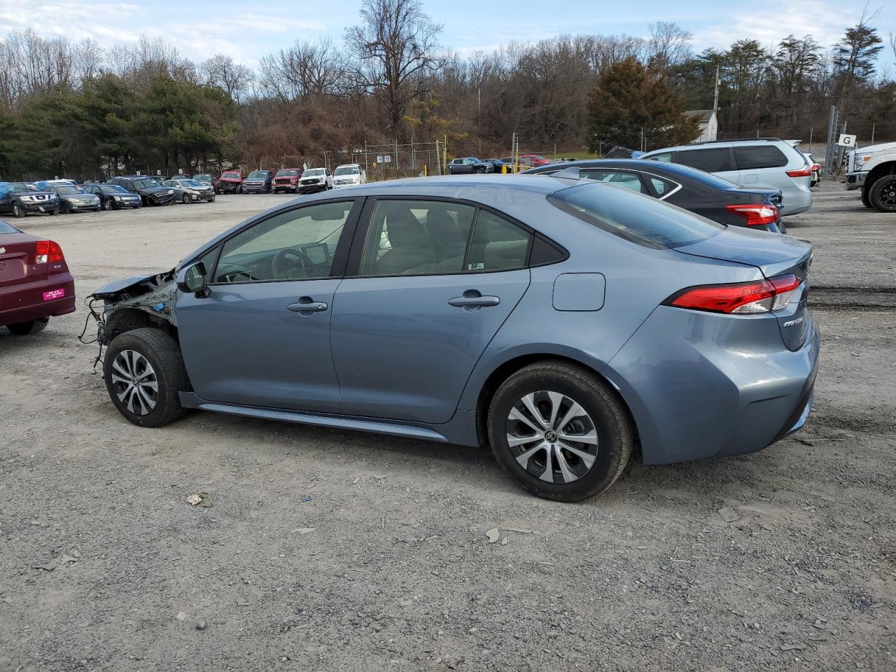 Image 2 of 2021 TOYOTA COROLLA LE 2021 with VIN JTDEAMDE8MJ026992