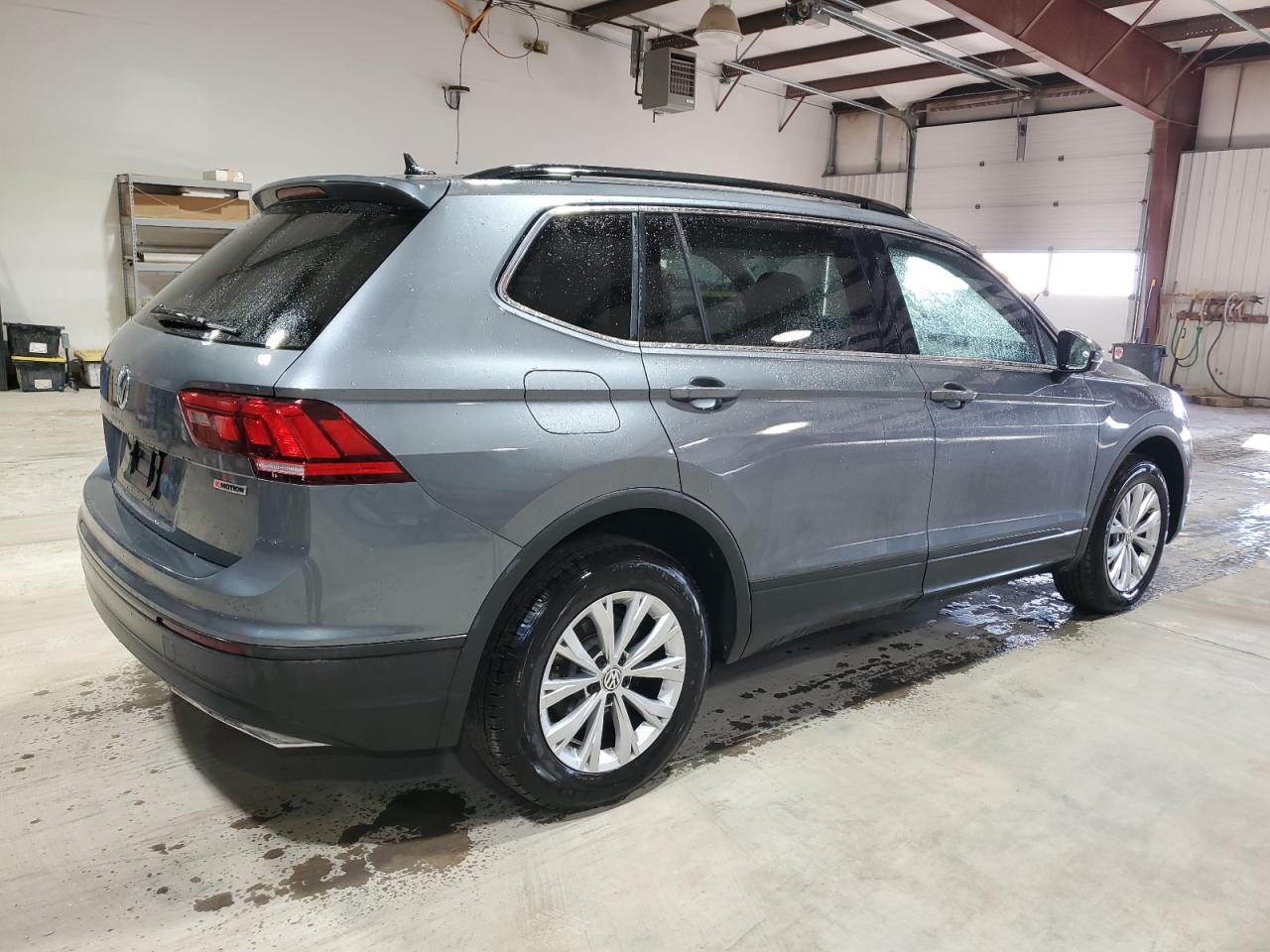 Image 3 of 2019 VOLKSWAGEN TIGUAN SE 2019 with VIN 3VV2B7AXXKM064166