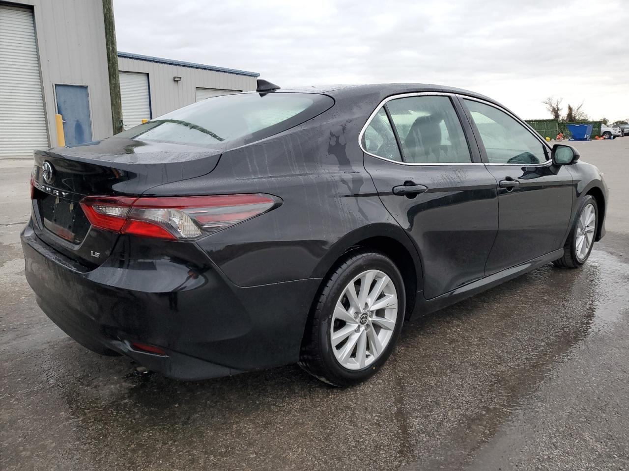 Image 3 of 2023 TOYOTA CAMRY LE 2023 with VIN 4T1C11AK3PU089514