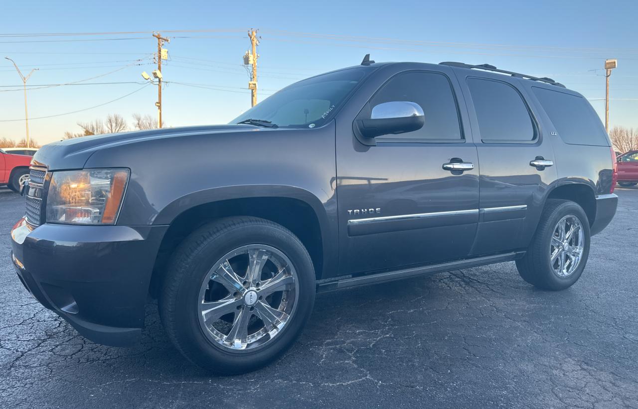 Изображение 2 2010 CHEVROLET TAHOE C1500 LTZ 2010 с VIN 1GNUCCE0XAR104907