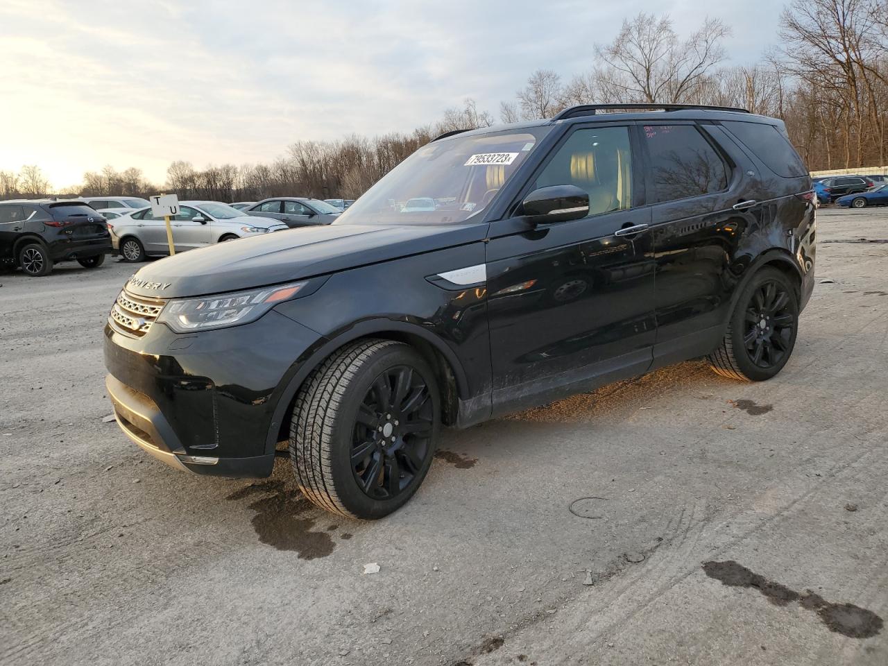Obraz 1 z 2017 LAND ROVER DISCOVERY HSE LUXURY 2017 z VIN SALRHBBV4HA000229