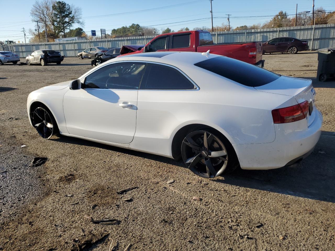 Obraz 2 z 2010 AUDI A5 PREMIUM PLUS 2010 z VIN WAUCKAFR4AA075425