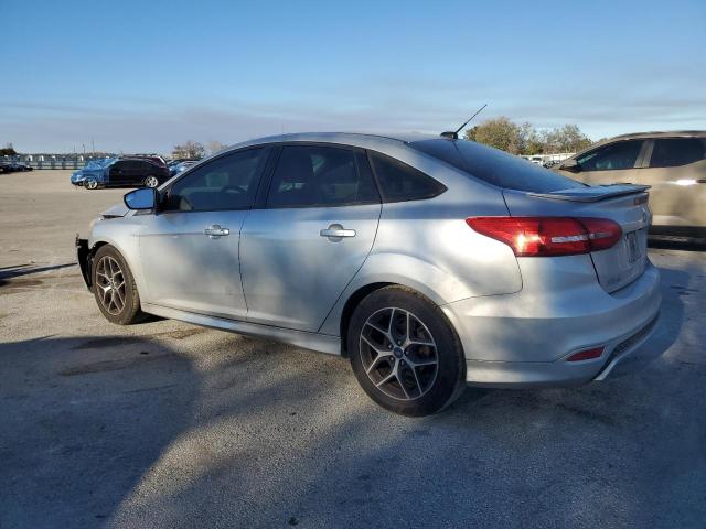 Image 2 of 2015 FORD FOCUS SE 2015 with VIN 1FADP3F25FL219167