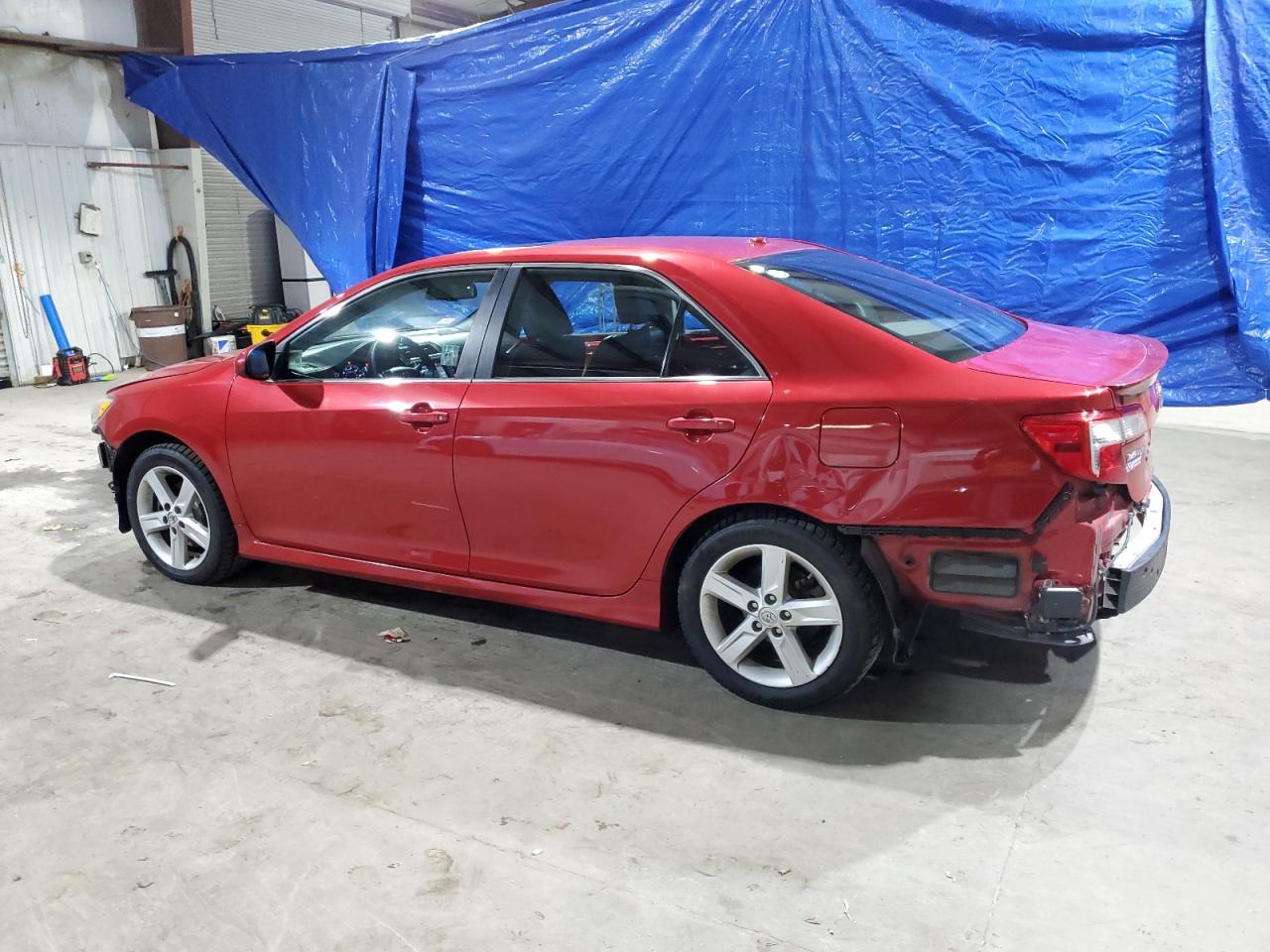 Image 2 of 2014 TOYOTA CAMRY L 2014 with VIN 4T1BF1FK2EU852884