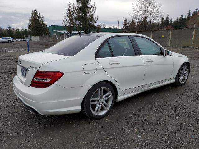 Obraz 3 z 2012 MERCEDES-BENZ C 300 4MATIC 2012 z VIN WDDGF8BB7CR204276