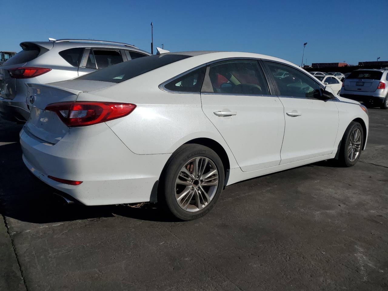 Изображение 3 2017 HYUNDAI SONATA SE 2017 с VIN 5NPE24AF0HH587504