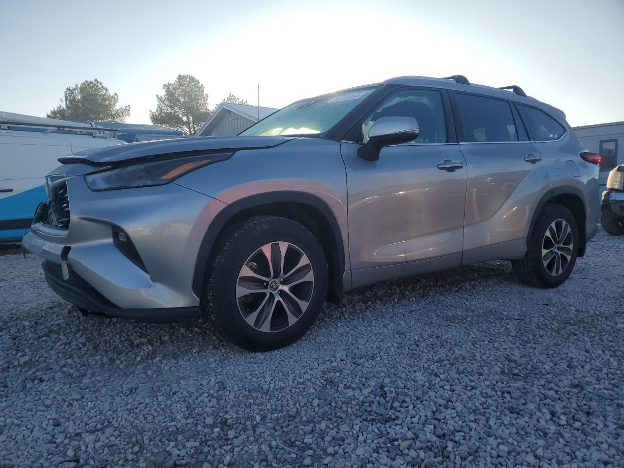 Obraz 2022 TOYOTA HIGHLANDER XLE 2022