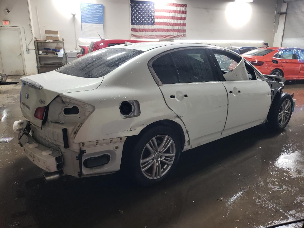 Image 3 of 2015 INFINITI Q40  2015 with VIN JN1CV6AR4FM650811