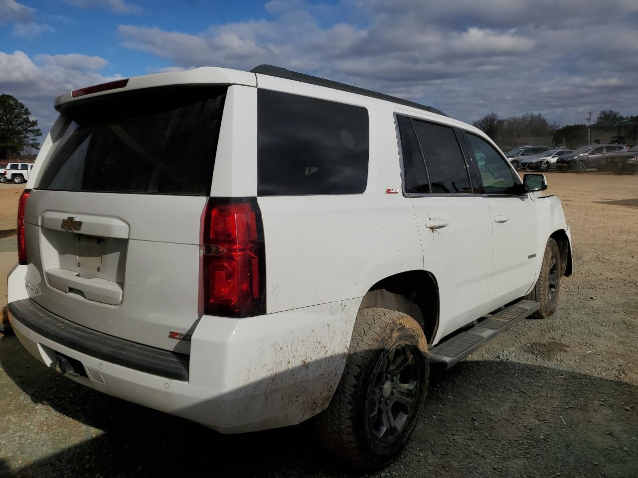 Изображение 3 2016 CHEVROLET TAHOE K1500 LT 2016 с VIN 1GNSKBKC9GR276471