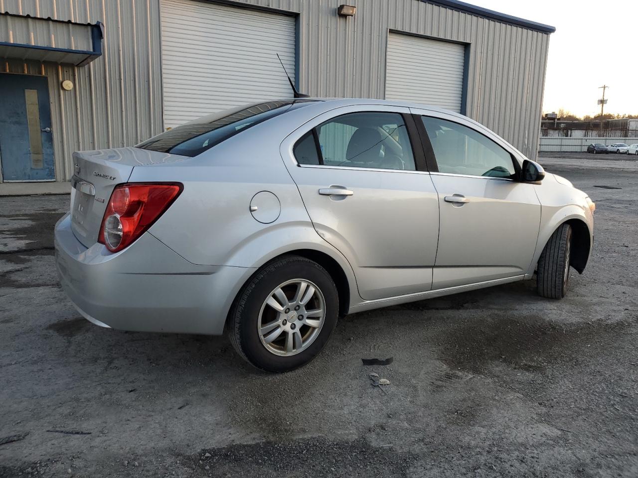 Image 3 of 2012 CHEVROLET SONIC LT 2012 with VIN 1G1JC5SB0C4178004