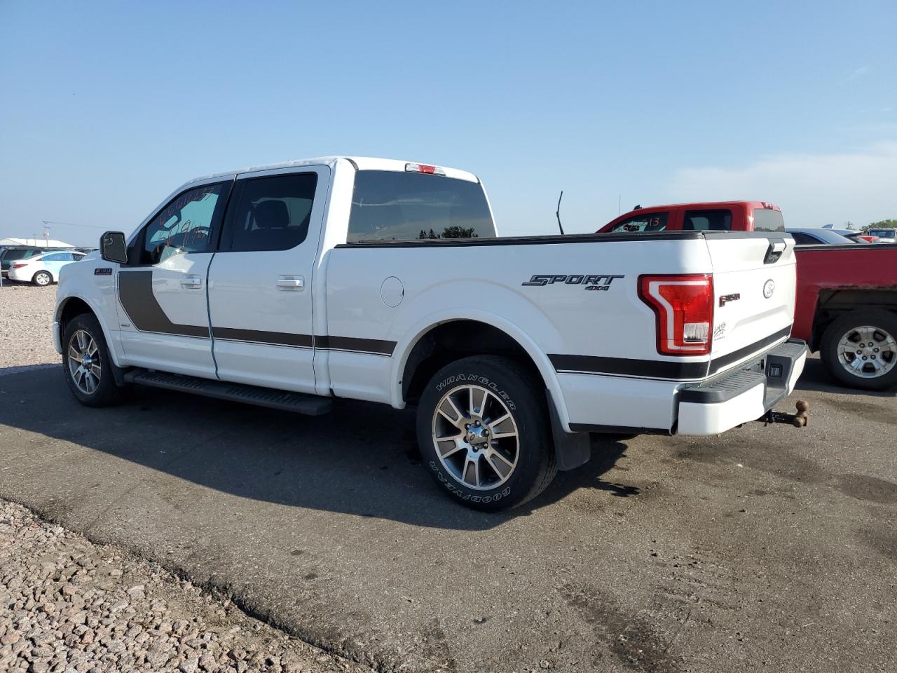 Изображение 2 Ford F150 Supercrew 2016 с VIN 1FTFW1EG4GFD02158