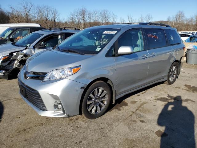 2020 TOYOTA SIENNA XLE 2020 image