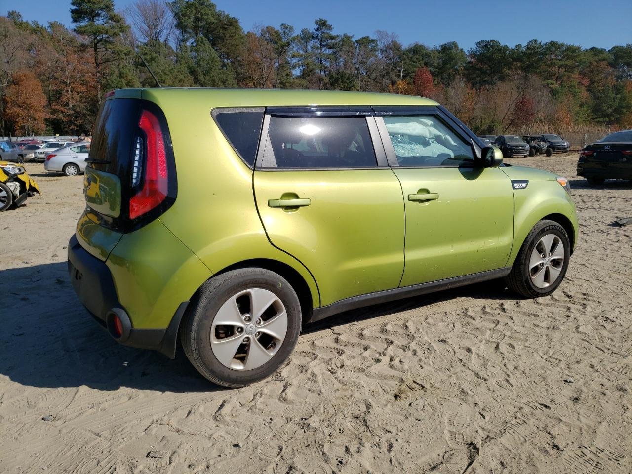 Изображение 3 2016 KIA SOUL  2016 с VIN KNDJN2A27G7823057