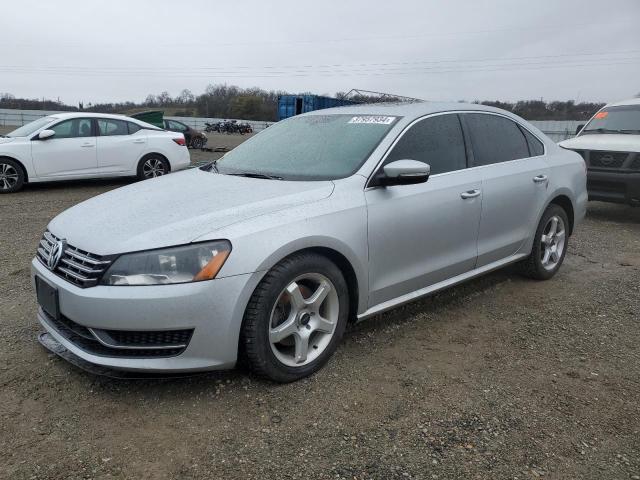 Изображение 1 2013 VOLKSWAGEN PASSAT SE 2013 с VIN 1VWBP7A32DC032133