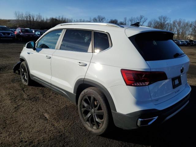 Image 2 of 2022 VOLKSWAGEN TAOS SE 2022 with VIN 3VVYX7B21NM021368