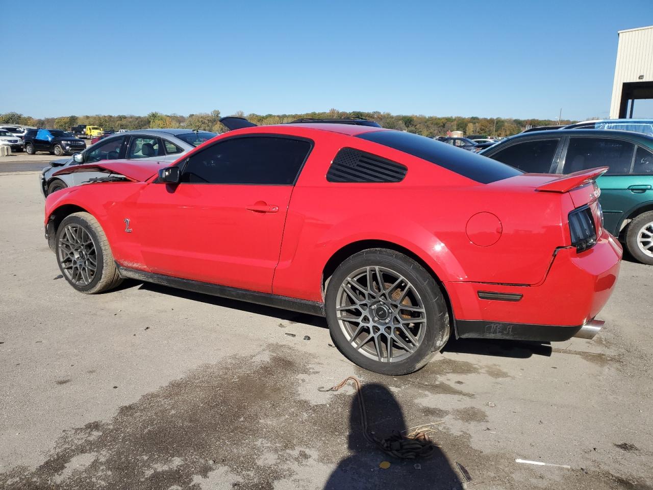 Obraz 2 z 2008 FORD MUSTANG SHELBY GT500 2008 z VIN 1ZVHT88S585165147