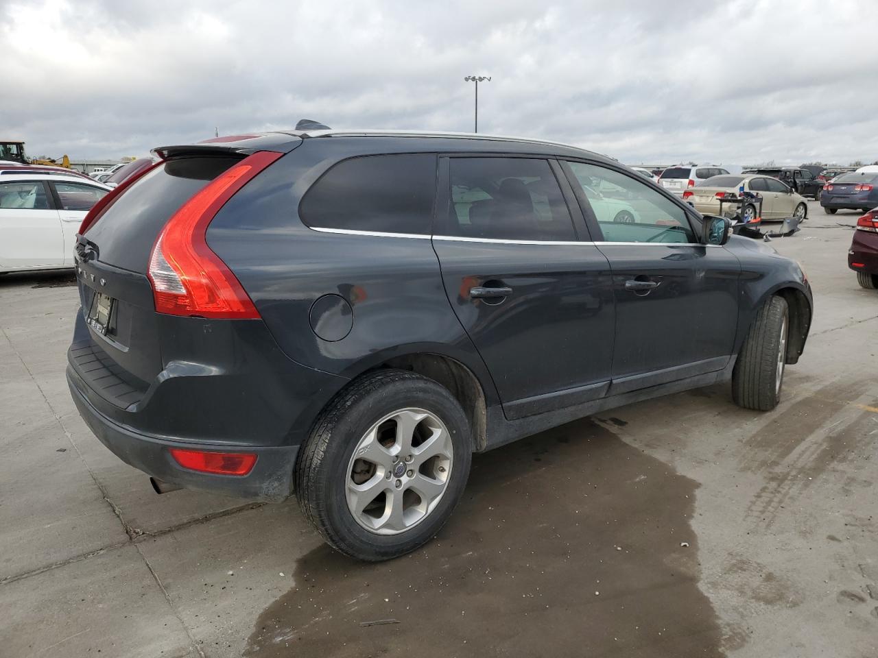 Obraz 3 z 2013 VOLVO XC60 3.2 2013 z VIN YV4952DL3D2408220