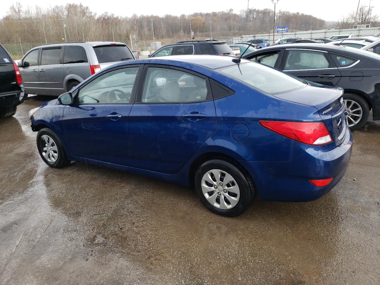 Image 2 of 2016 HYUNDAI ACCENT SE 2016 with VIN KMHCT4AE3GU008680